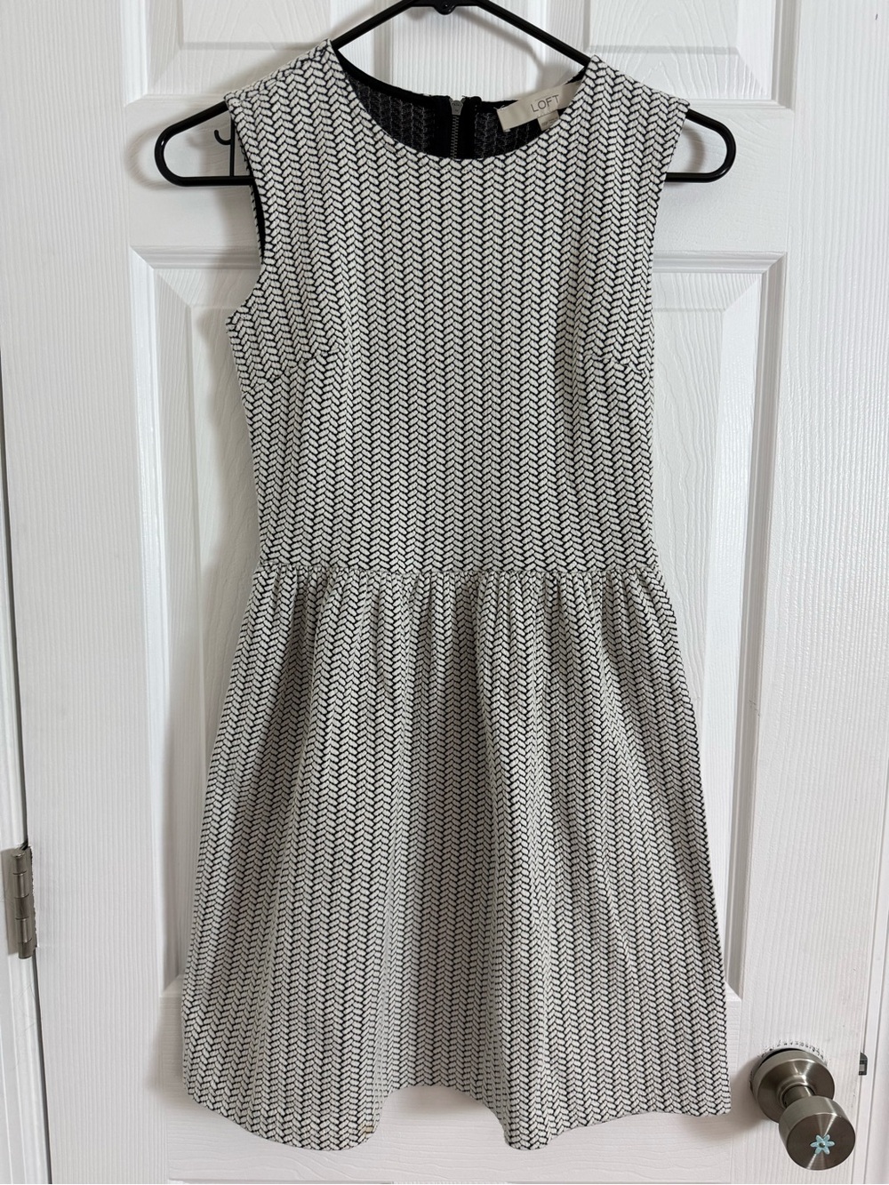 LOFT Black and White Textured Sleeveless Fit & Flare Dress